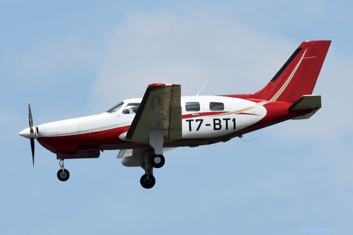 T7-BT1.jpg