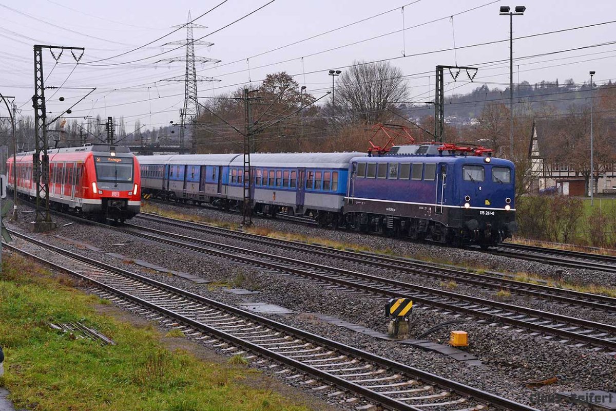 430 004-2 115 261-0.jpg