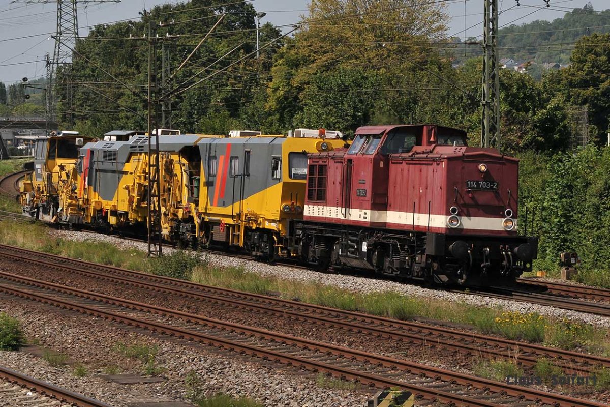 114 703-2 (202 703-5).jpg