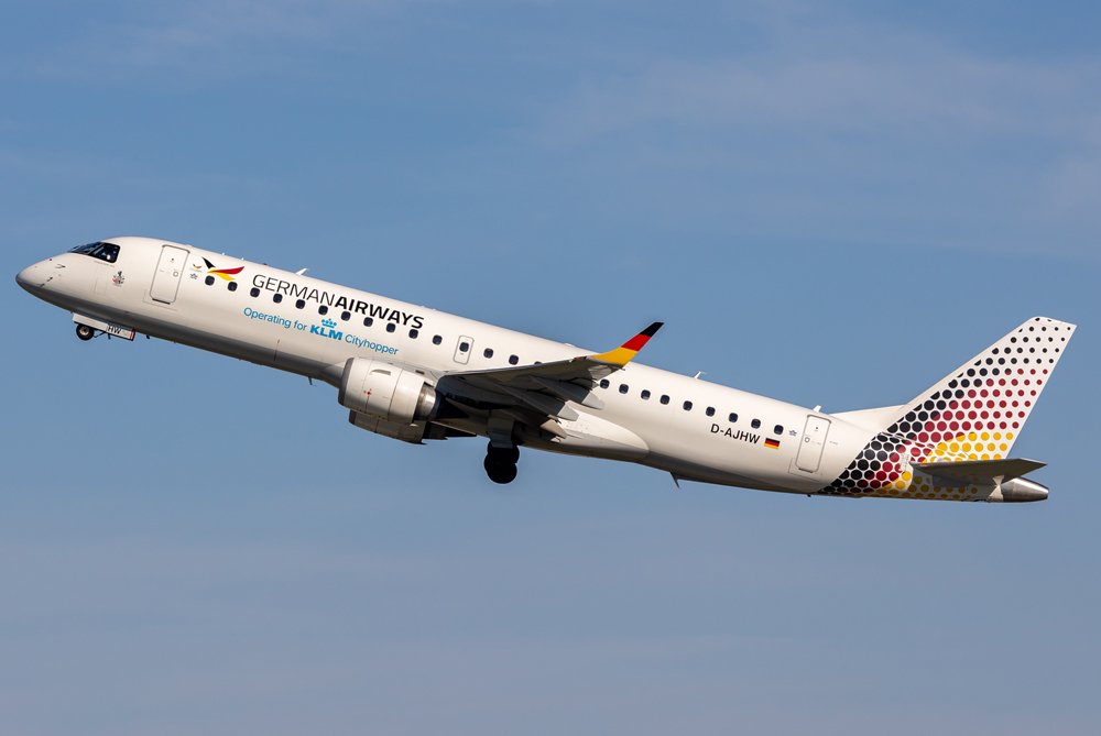 KLM Cittyhopper (German Airways) / D-AJHW / Embraer ERJ-190-100LR