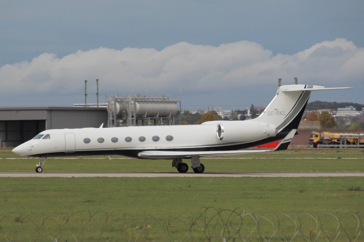SE-RKL   Gulfstream G550 European Flight Service