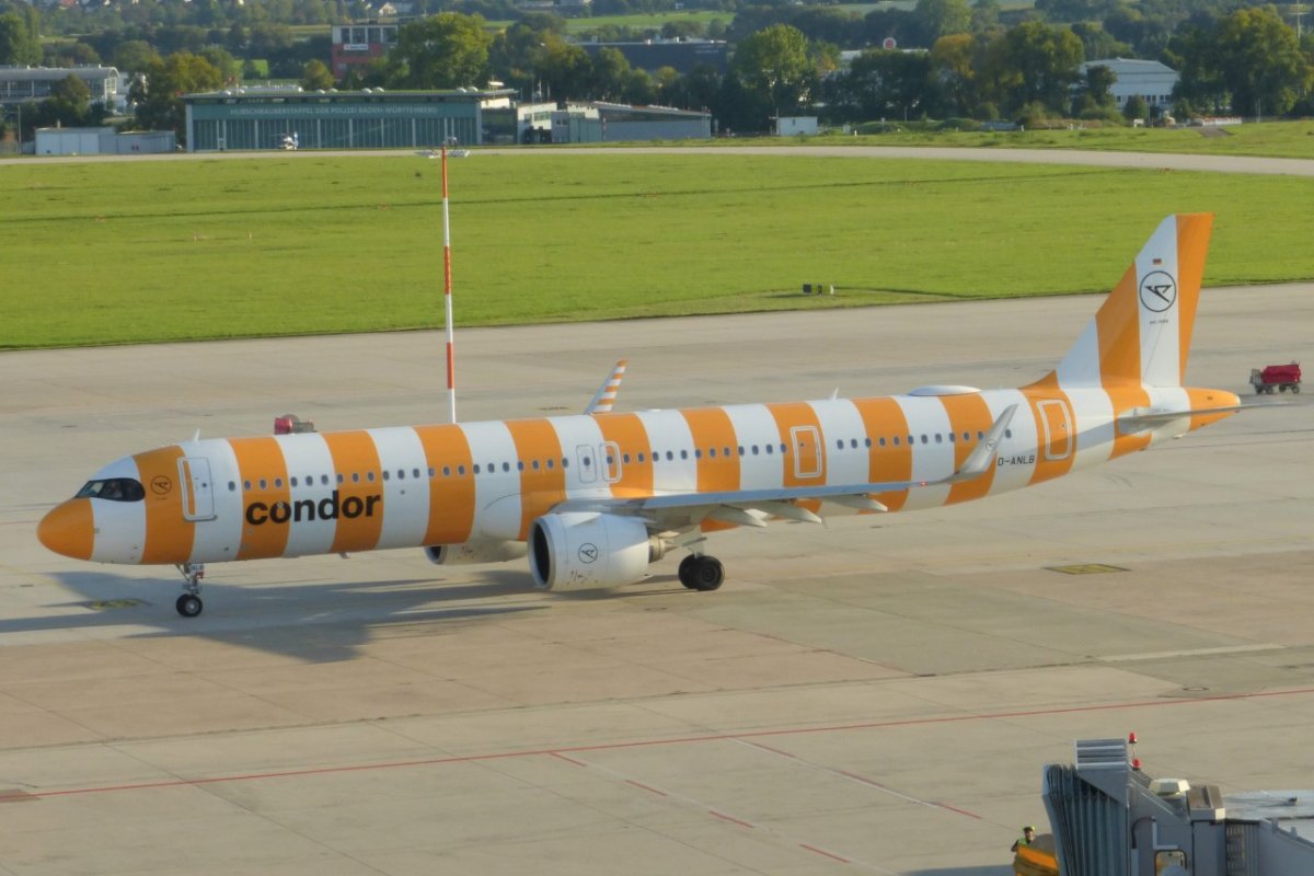 D-ANLB           A321-271NX         Condor