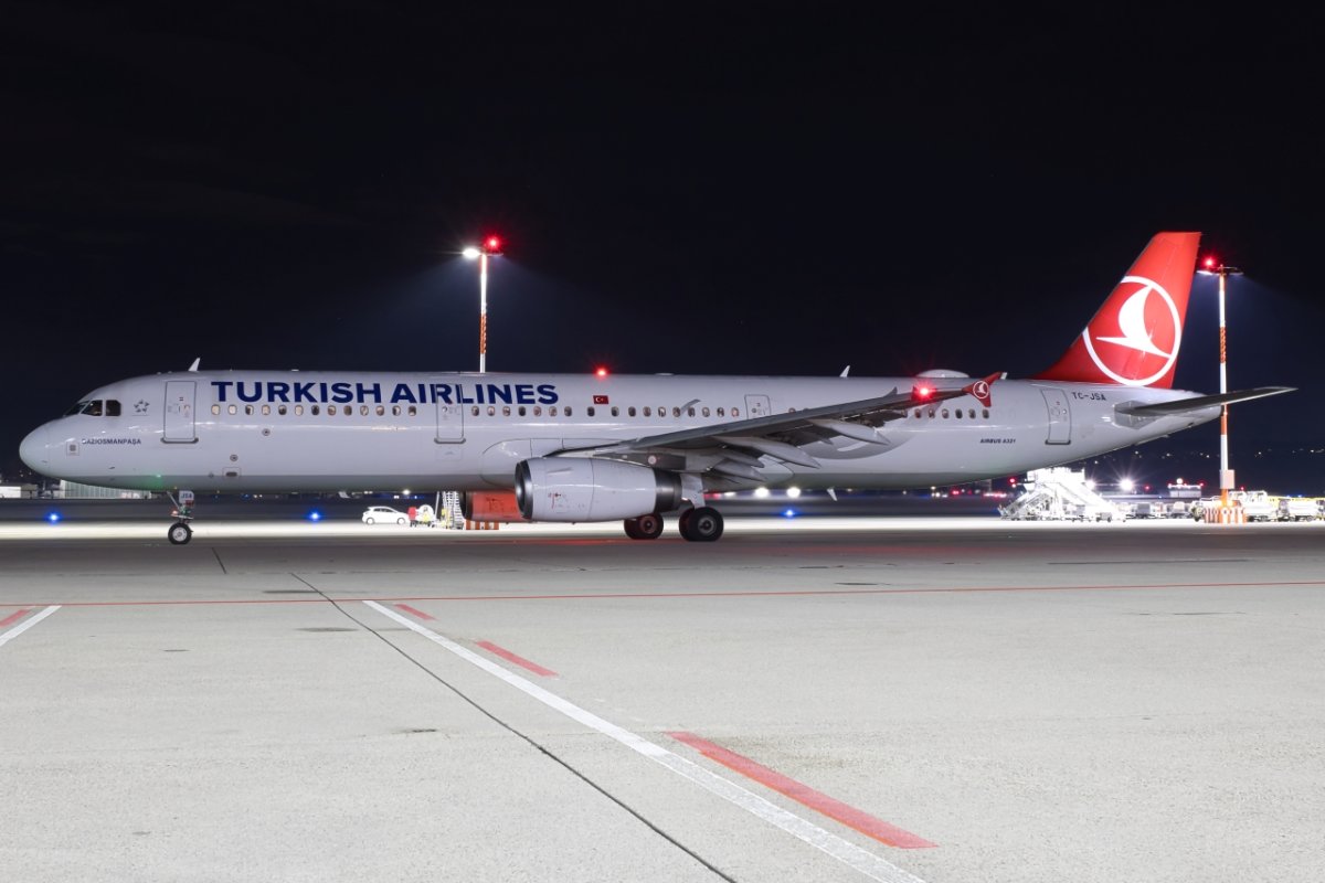 8S1A9097.jpg