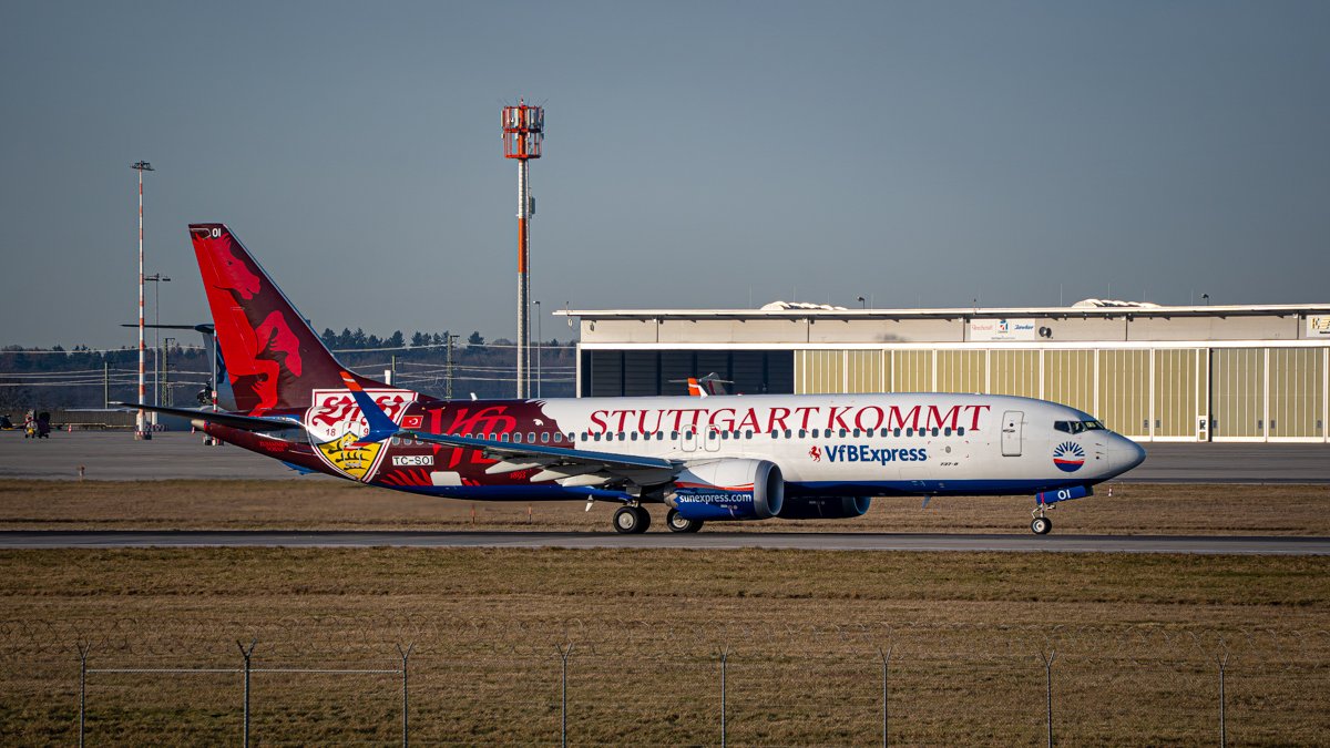 B737-MAX8, TC-SOI (VFB Stuttgart Livery), SunExpress