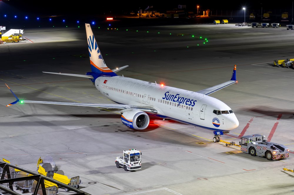 SunExpress / TC-SMD / Boeing 737-8 MAX