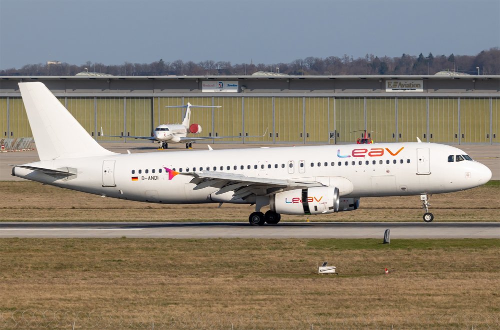 Leav Aviation / D-ANDI / Airbus A320-232