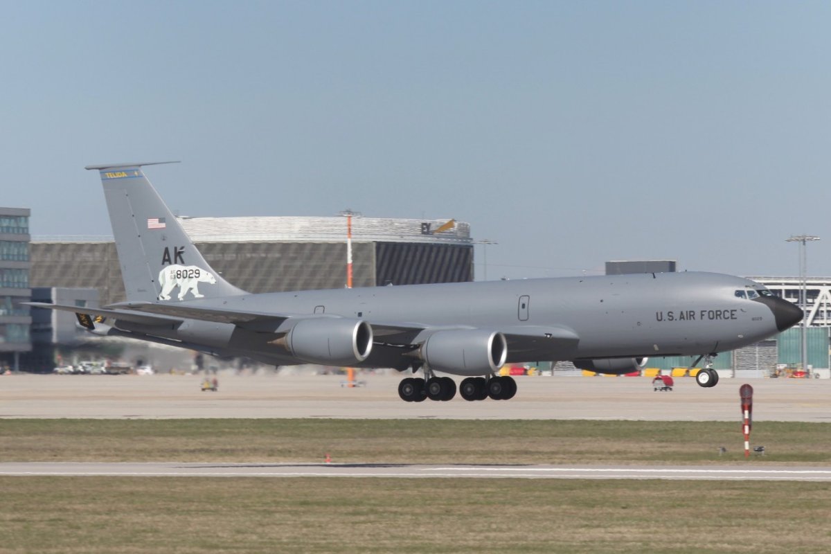 63-8029    KC-135R     USAF