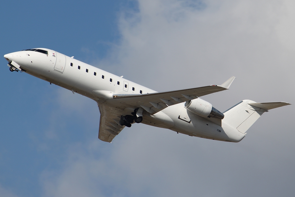 FAI rent-a-jet Canadair Regional Jet CRJ-200LR D-ACRN