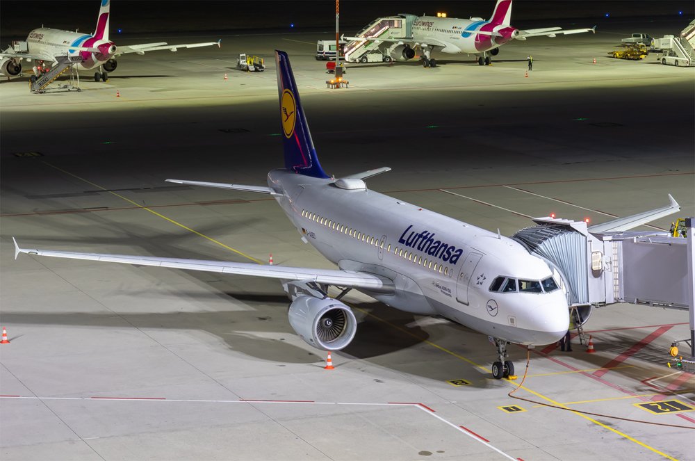 Lufthansa / D-DAIBD /  Airbus A319-112